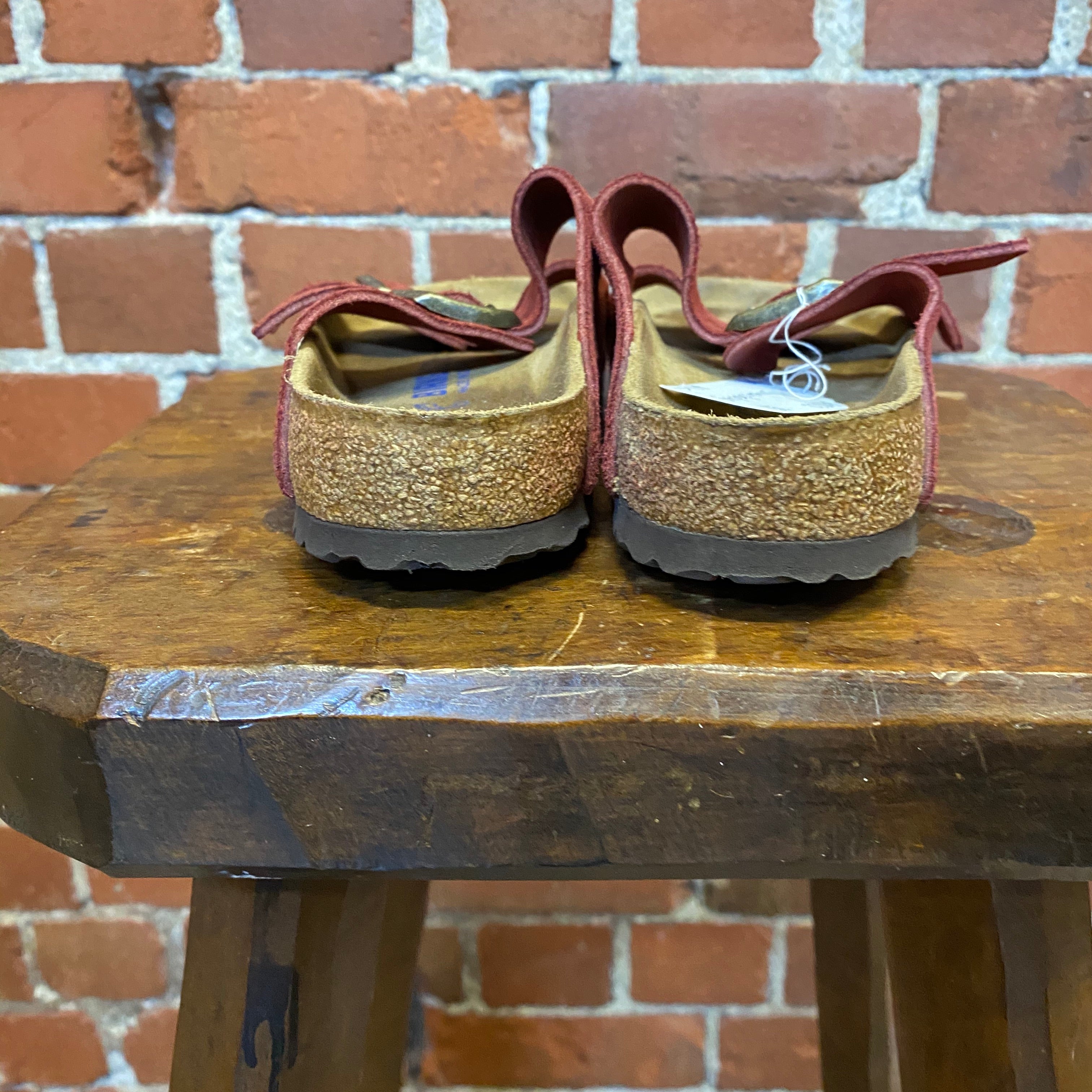 BIRKENSTOCKS Arizona suede 39