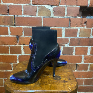MARTIN MARGIELA 'worn' high heel boots 39