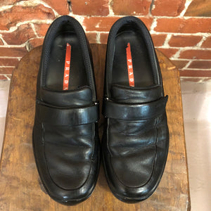 PRADA leather 1990s loafers
