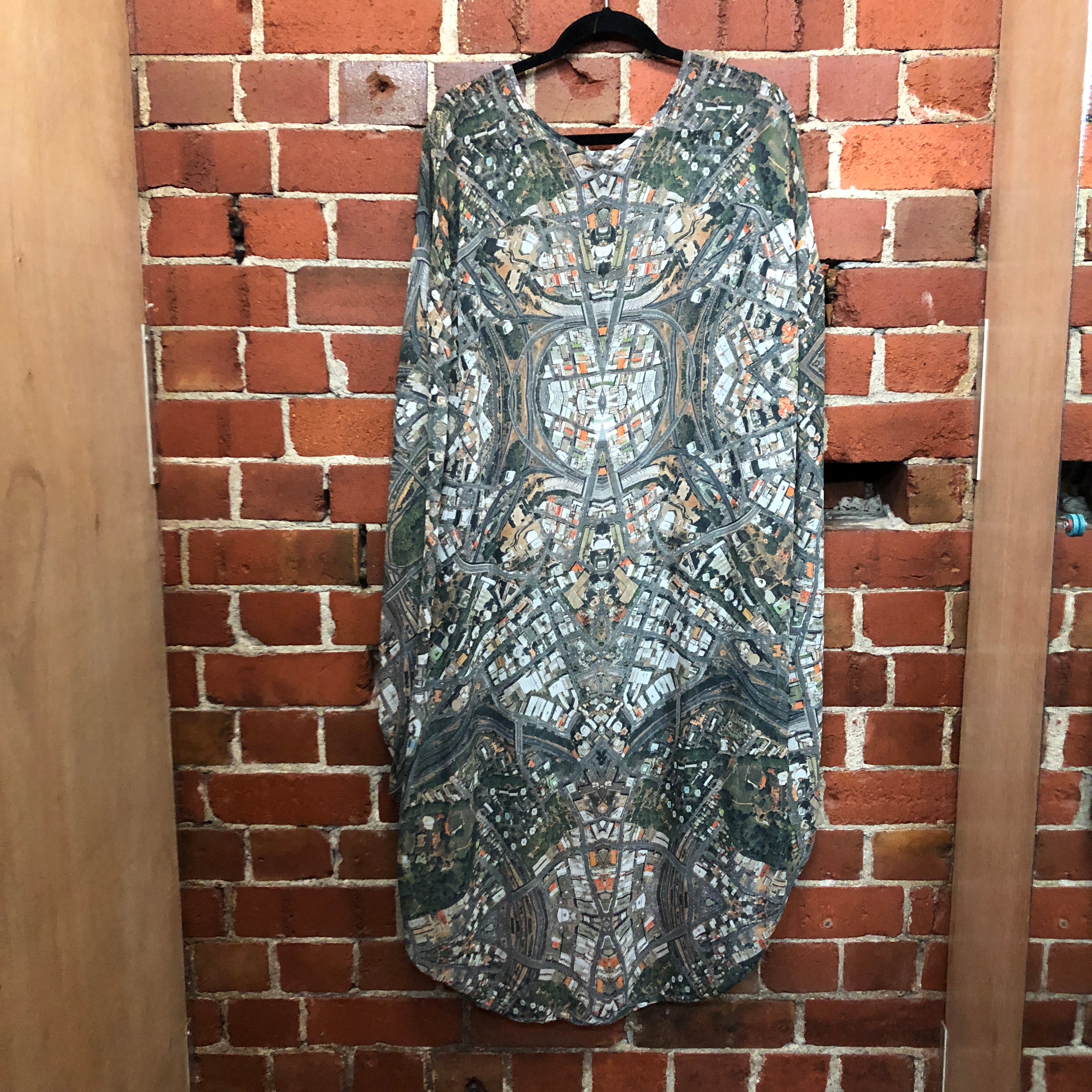 LELA JACOBS K-Road print silk dress