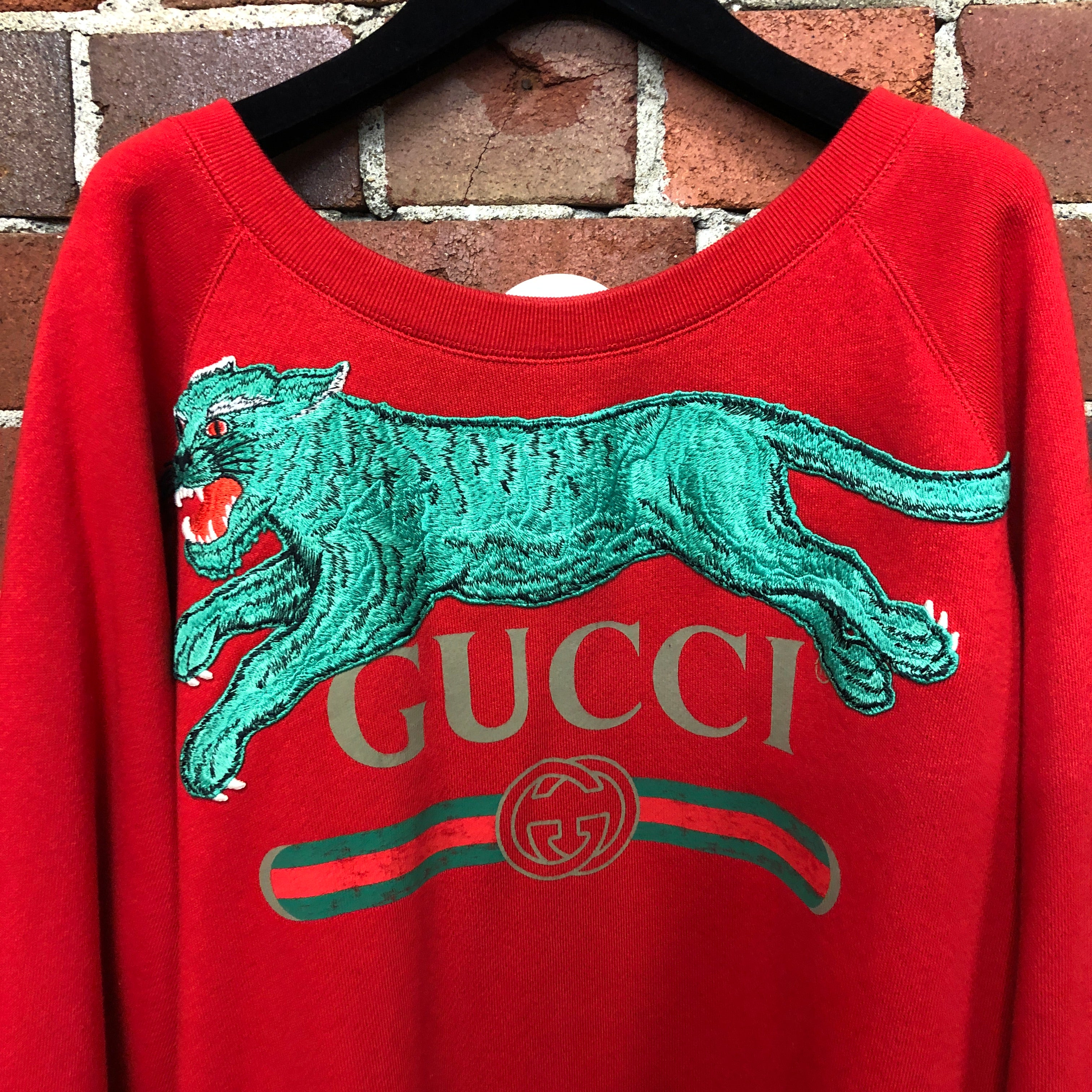 GUCCI embroidered green tiger jumper
