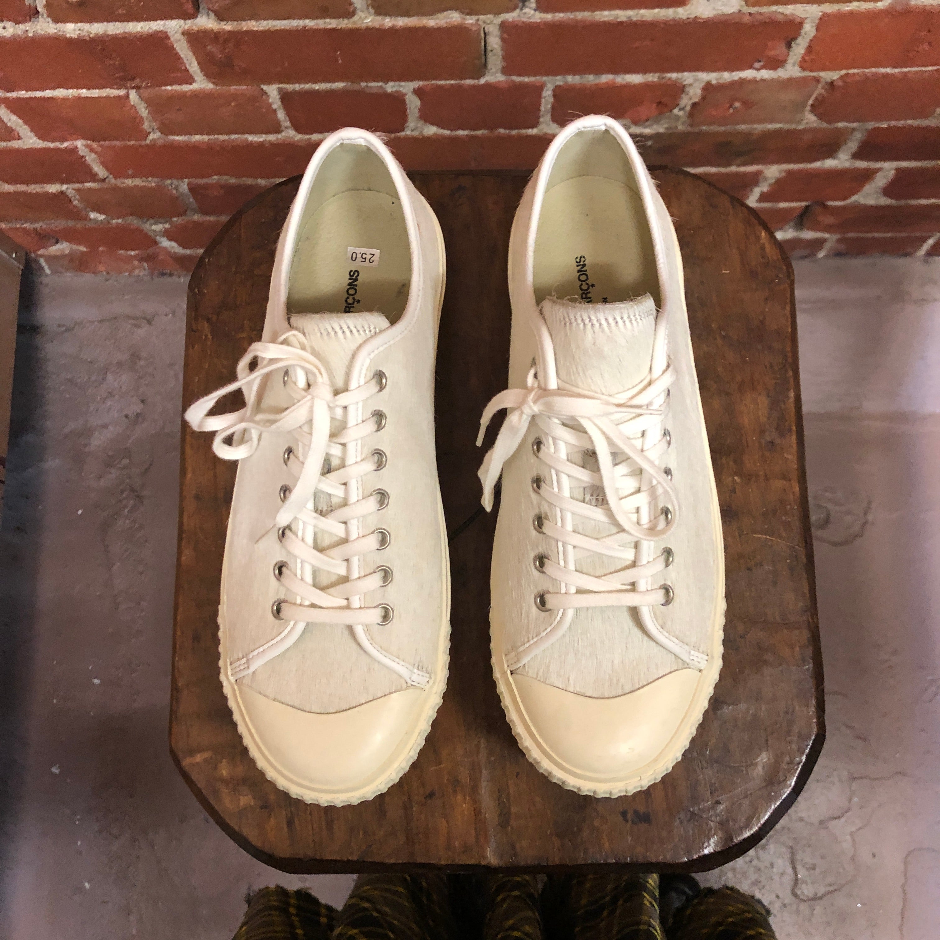 COMME DES GARCONS pony hair sneakers 41