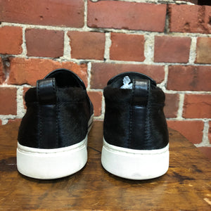 MARC JACOBS pony hair two tone sneakers 41