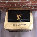 LOUIS VUITTON Louise Noir patent clutch