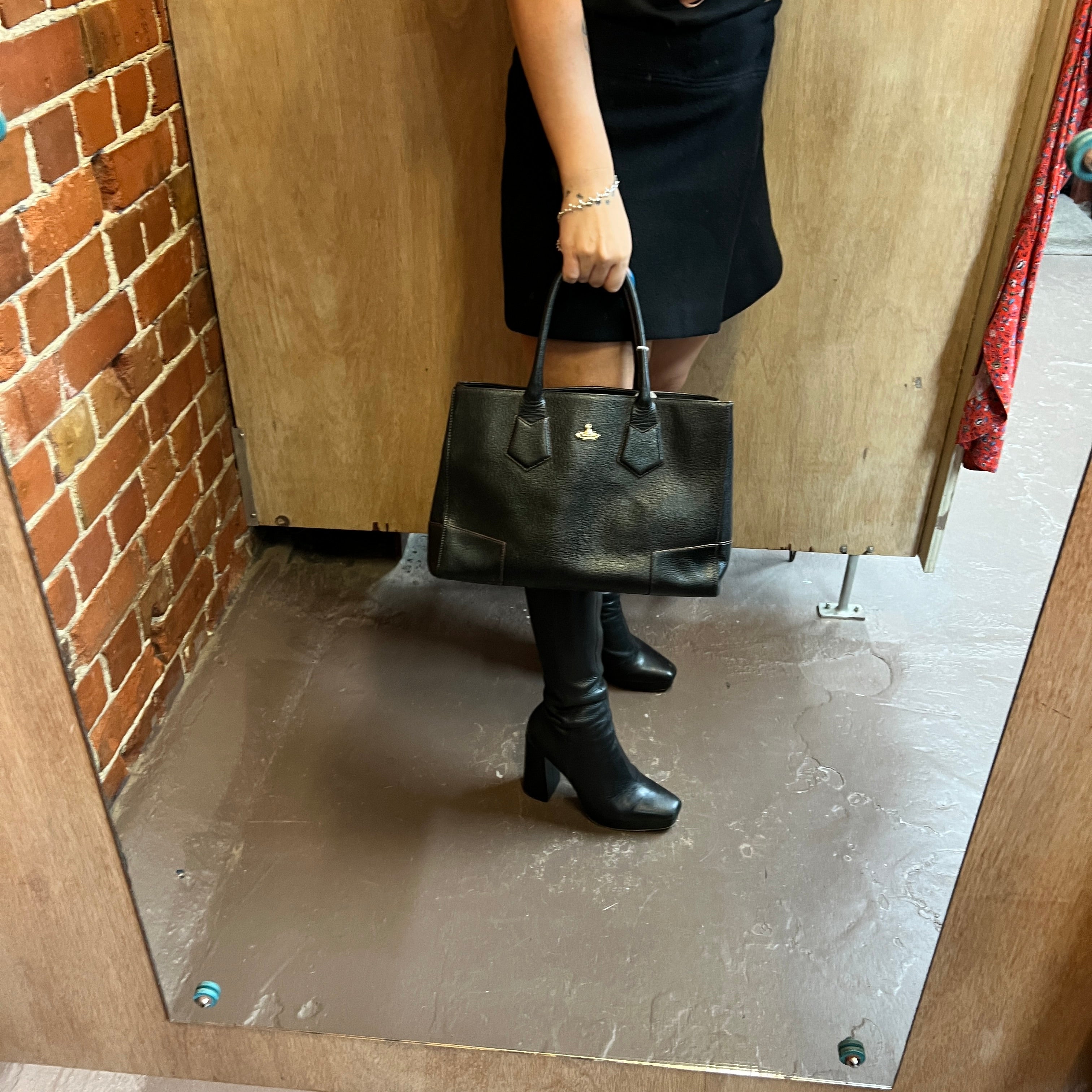 VIVIENNE WESTWOOD classic leather handbag