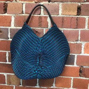 ISSEY MIYAKE new pleated nylon handbag