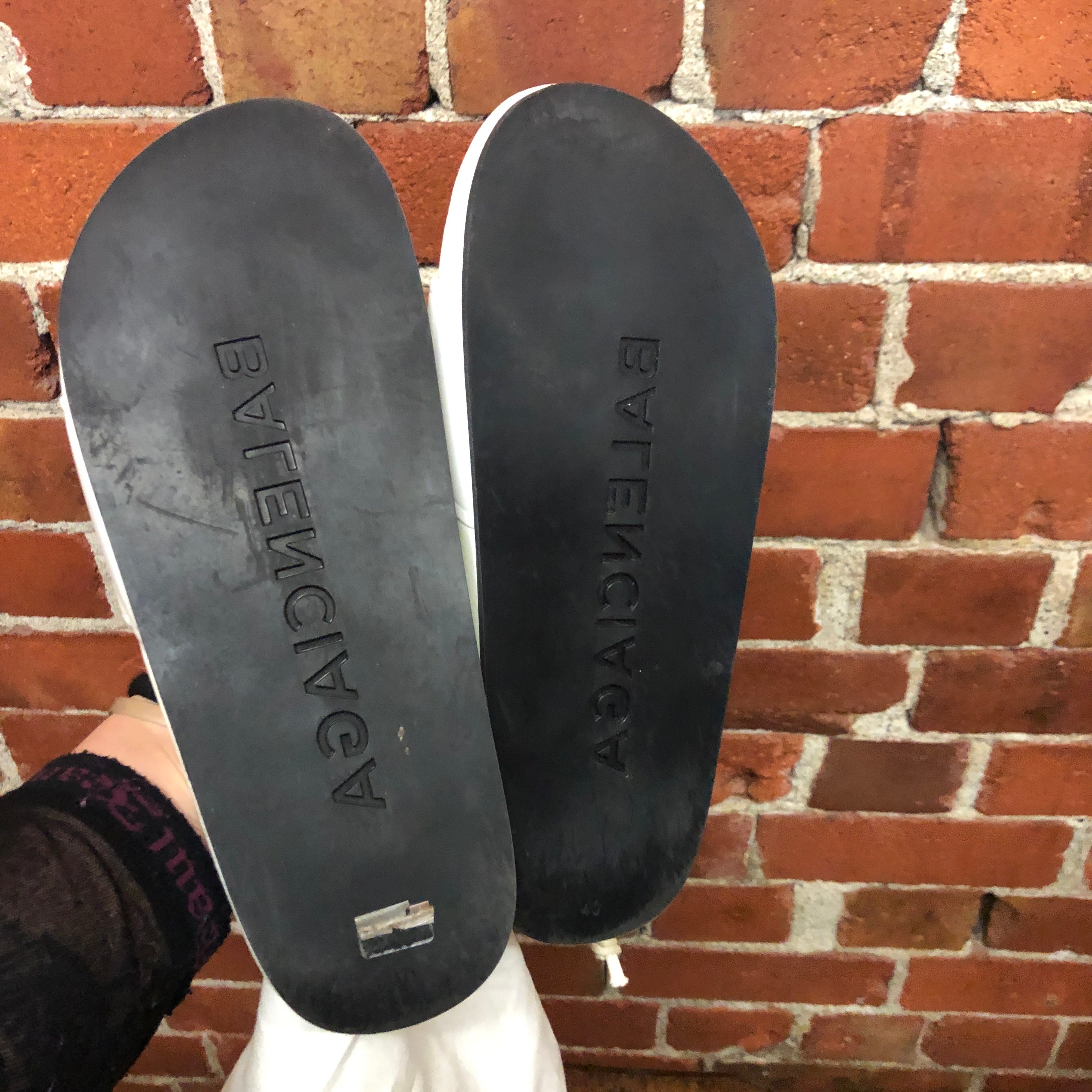 BALENCIAGA leather slides