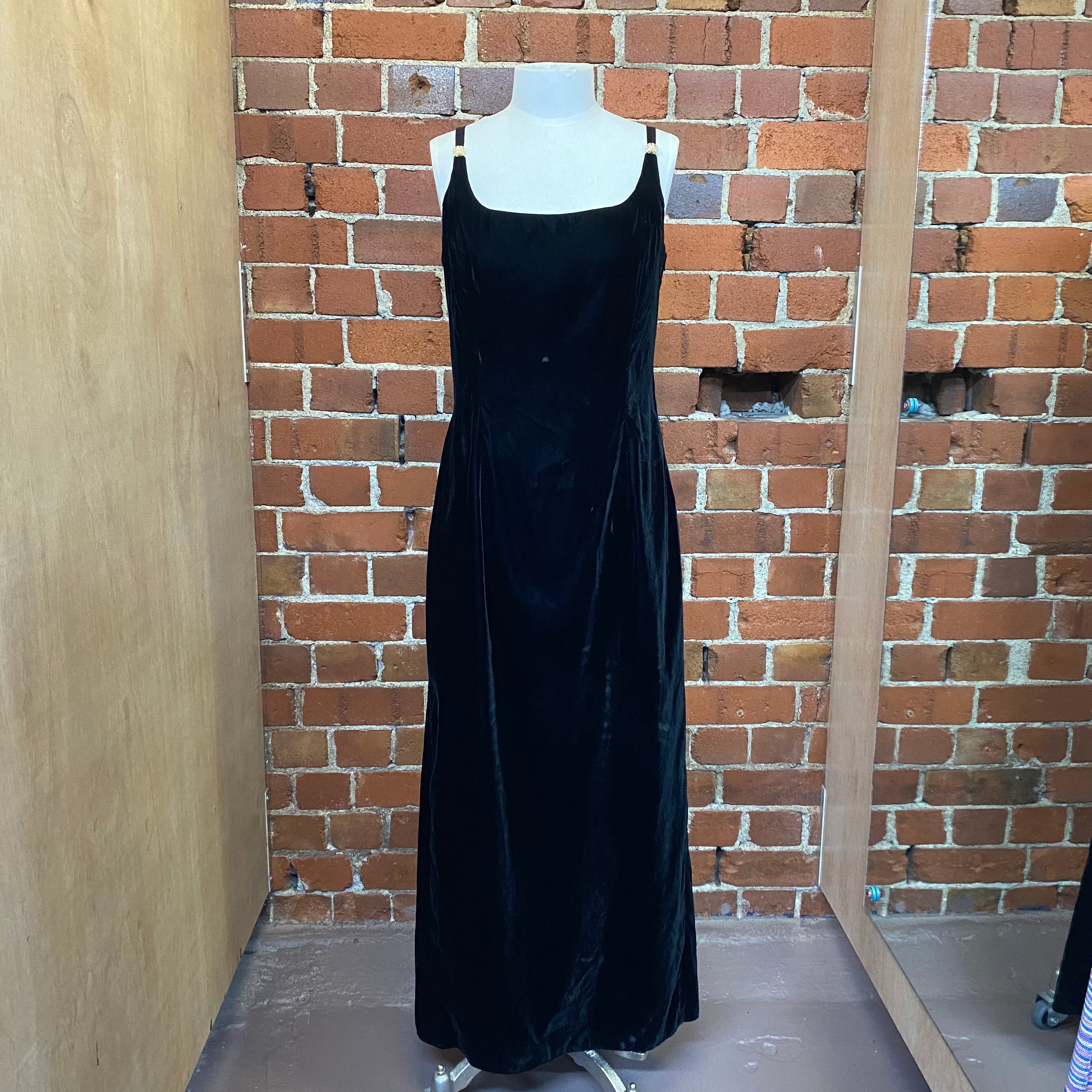 USA Designer 1990s velvet gown