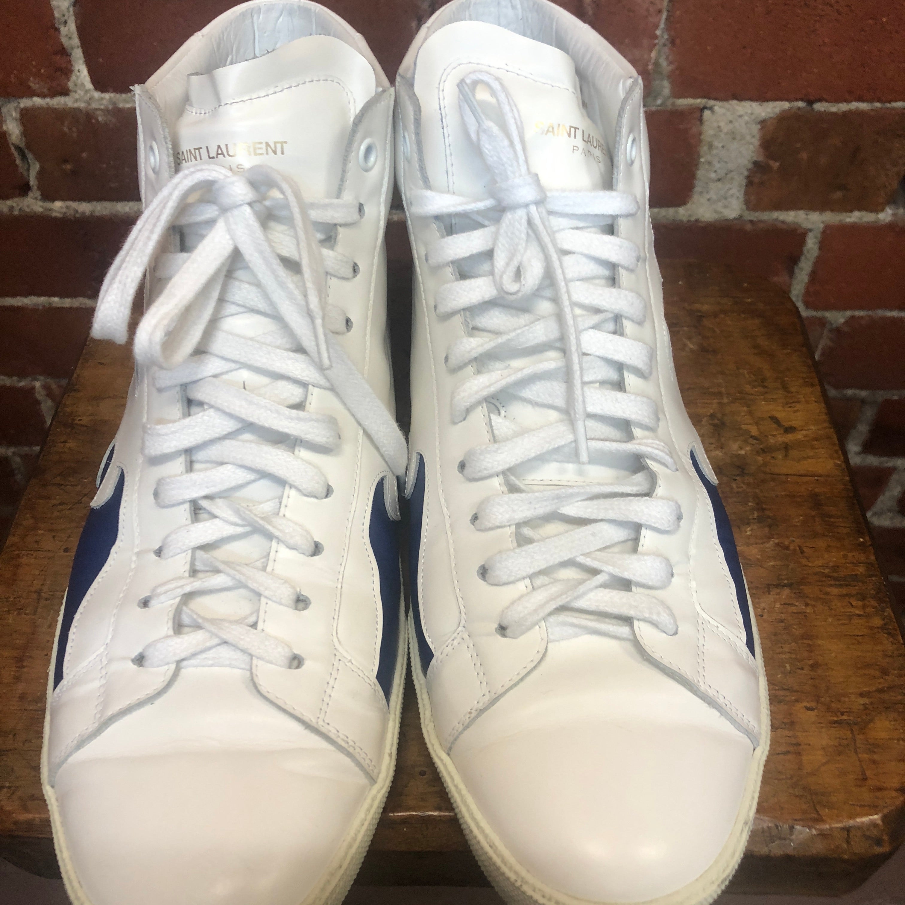 YVES SAINT LAURENT leather sneakers