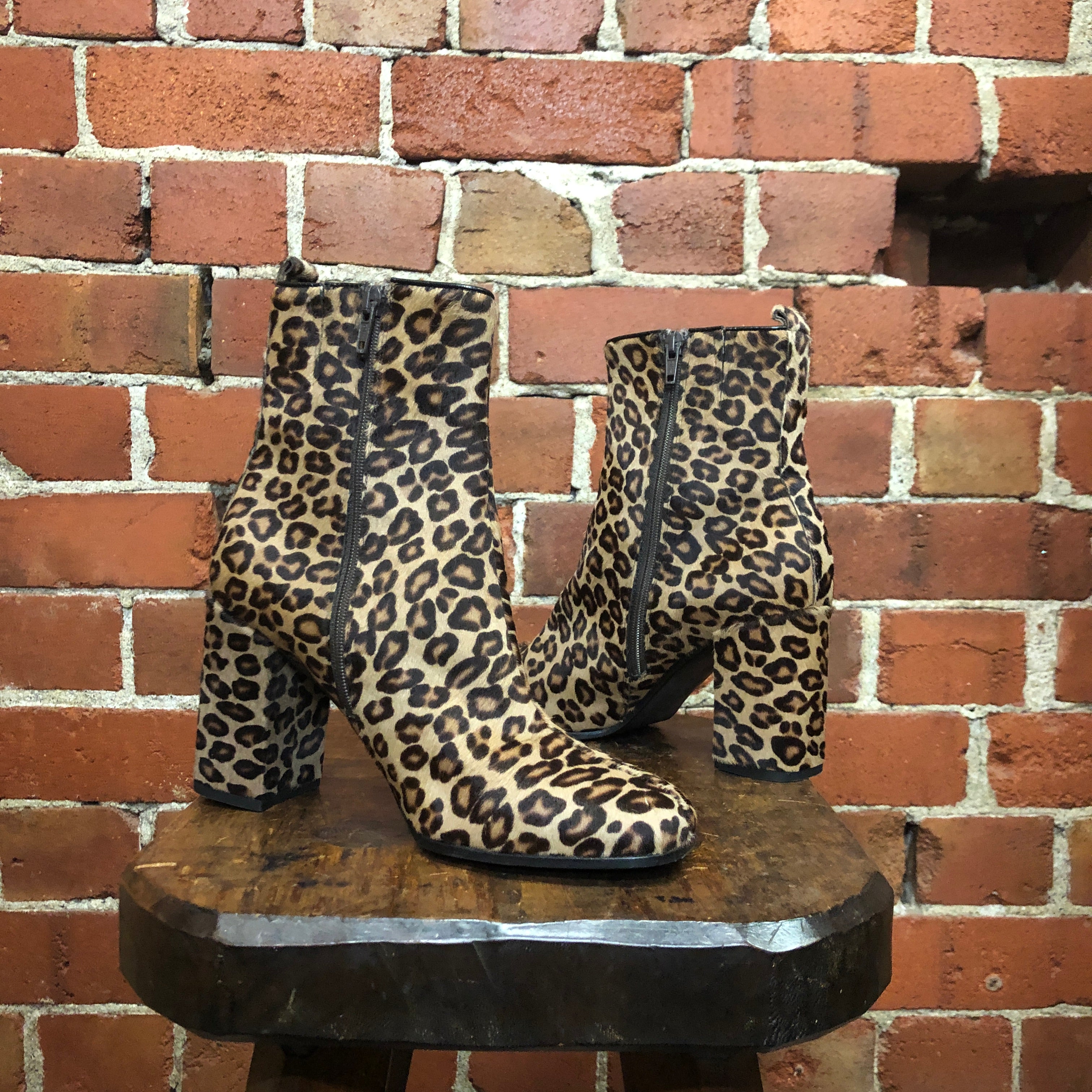 KENNEL & SCHMENGER leopard boots 36