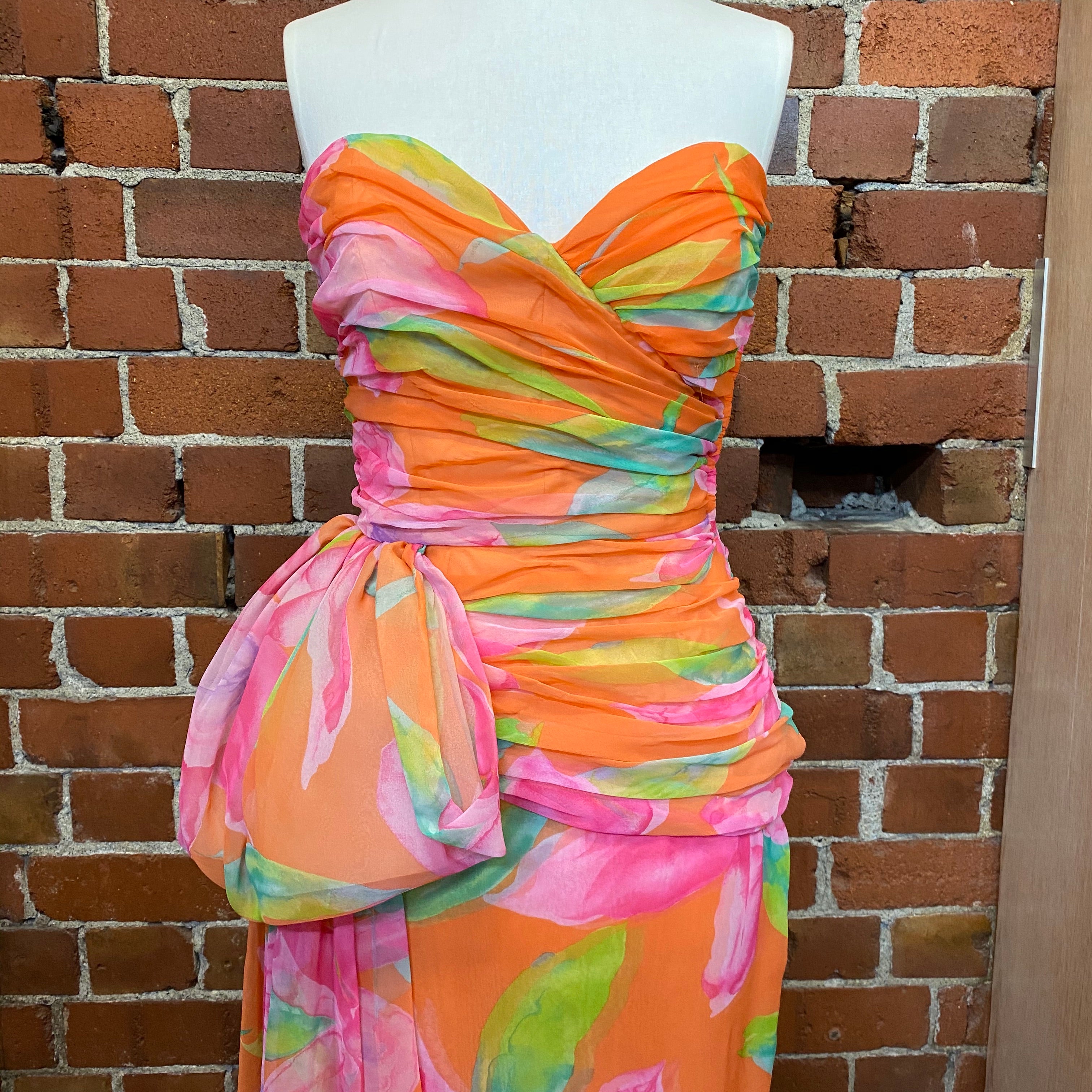 VICTOR COSTA 1980s floral gown