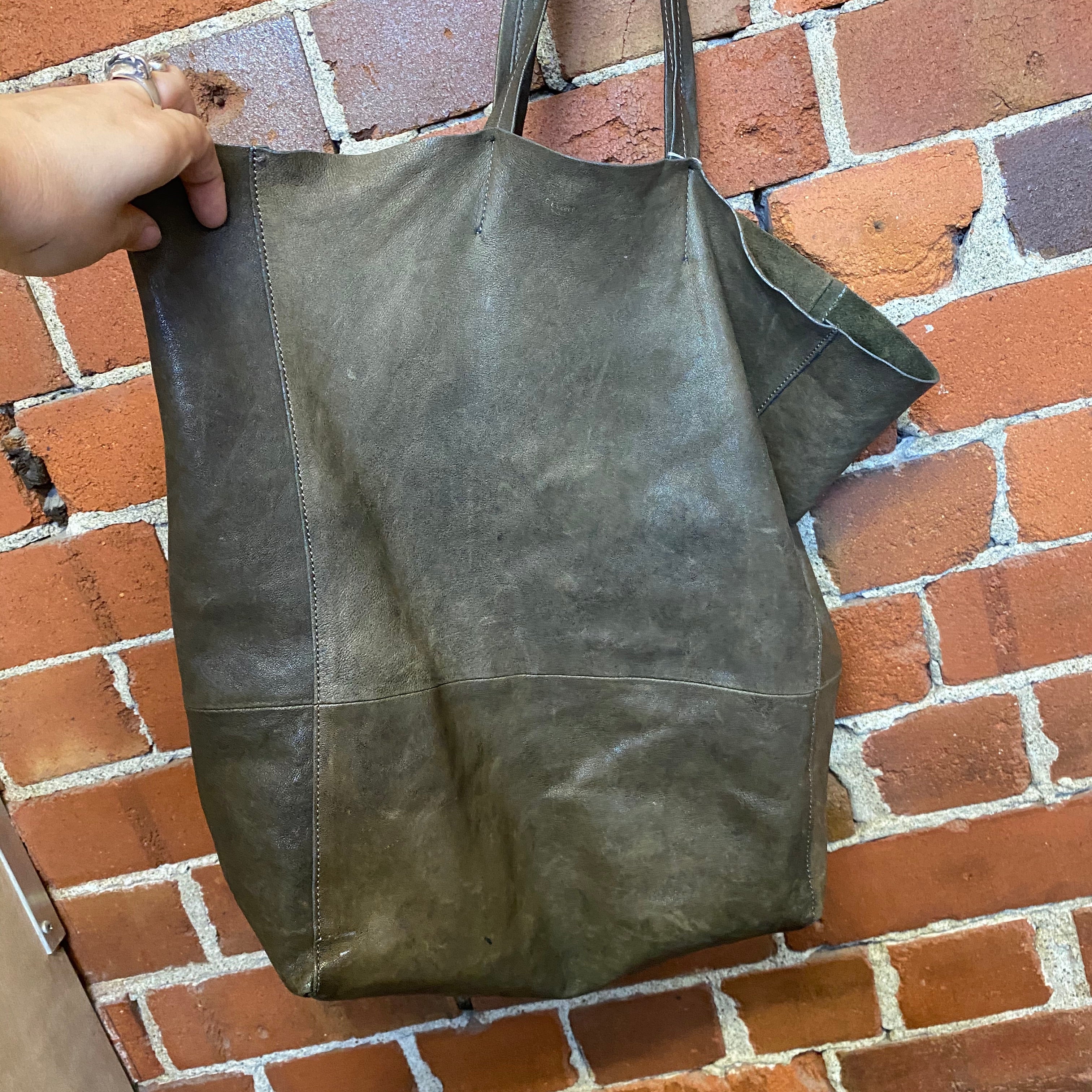 CELINE very beat up leather handbag
