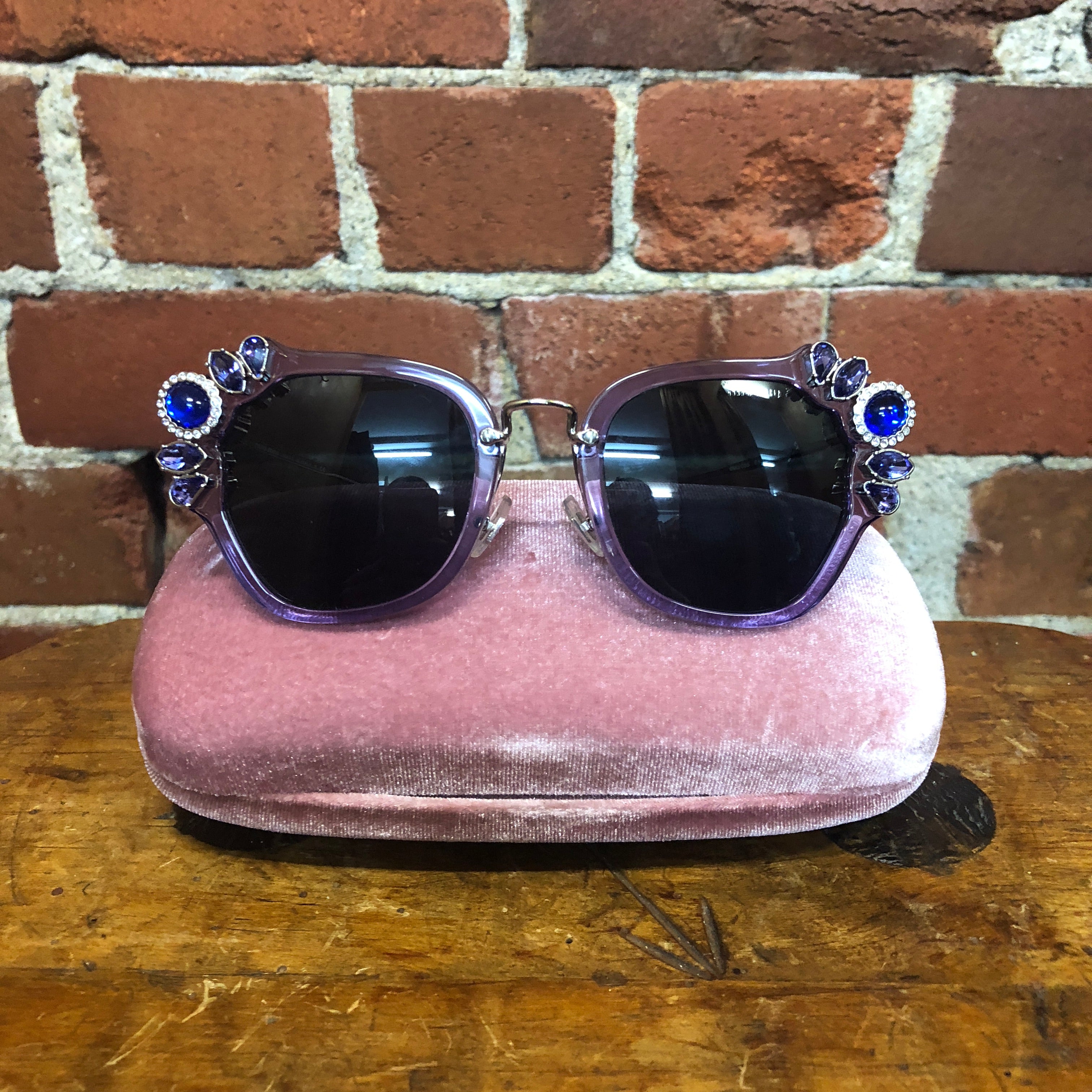 Miu miu half outlet frame sunglasses