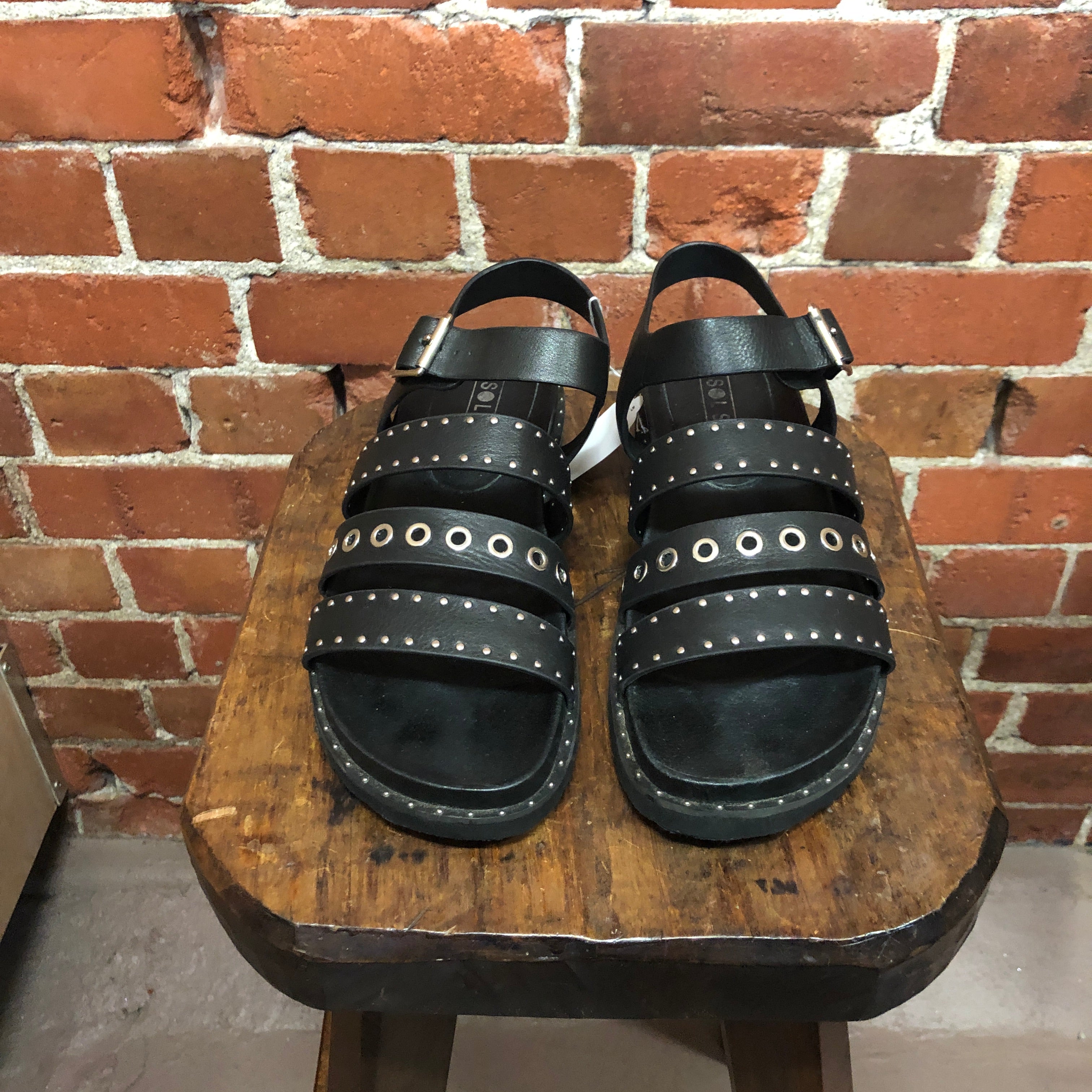 Leather studded sandals AS NEW 40