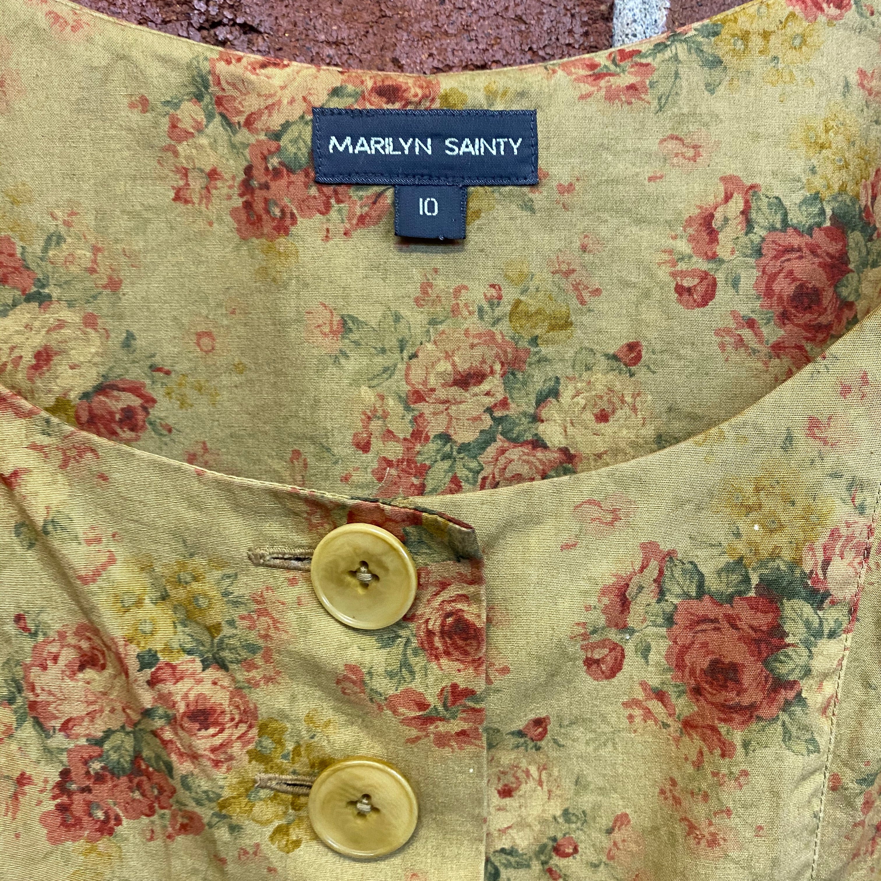 MARILYN SAINTY floral vest