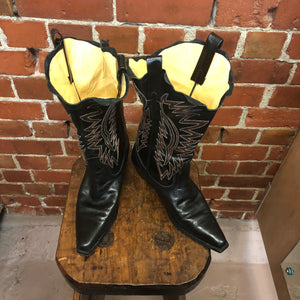 UNDERCOVER 2004 runway collection western boots