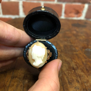 1950s cameo ring 9ct gold