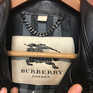 BURBERRY the perfect leather jacket!