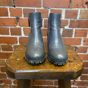 Italian leather boots 38