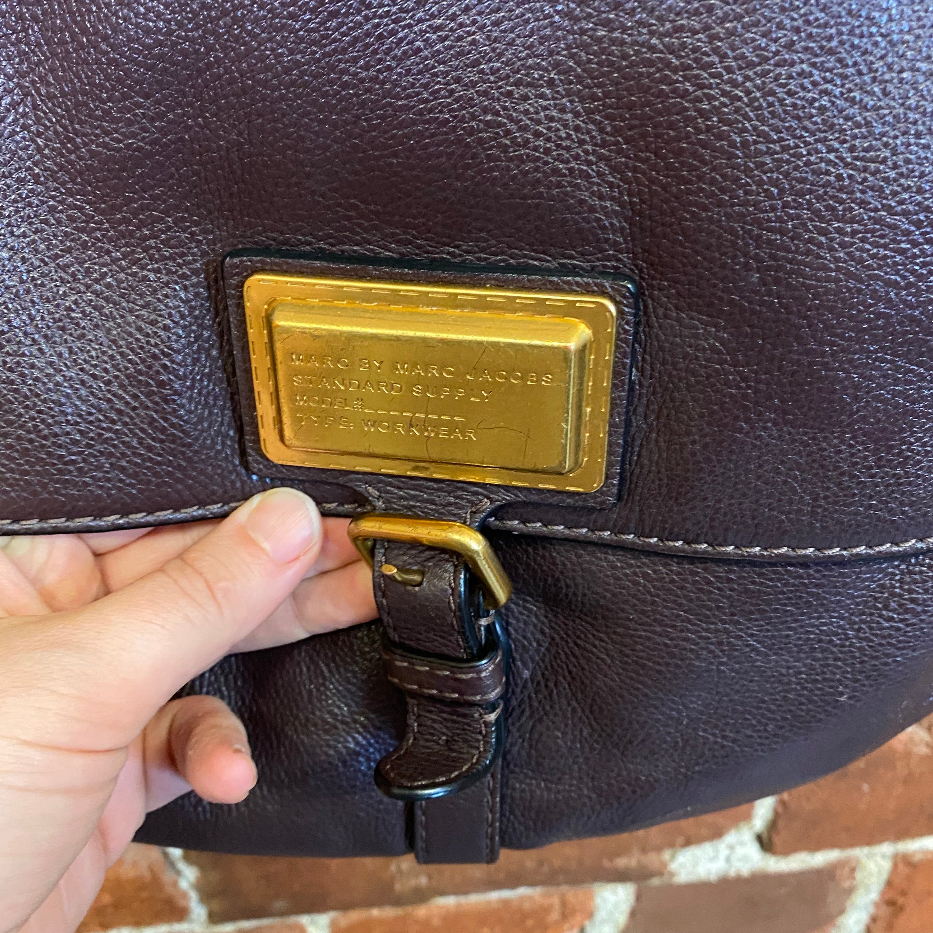 MARC JACOBS leather messenger handbag