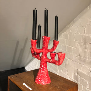 Red Shock Baroque 7' spoke candelabra