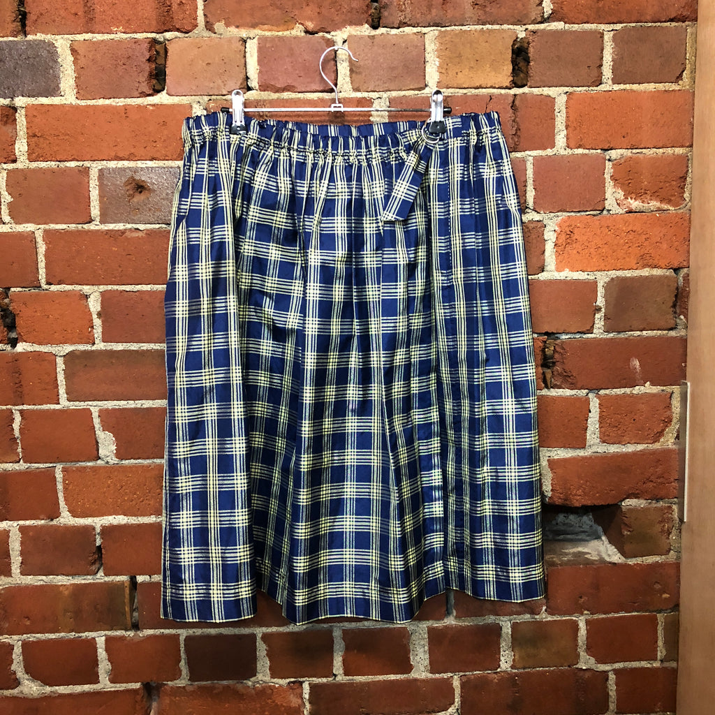 COMME DES GARCON tartan skirt