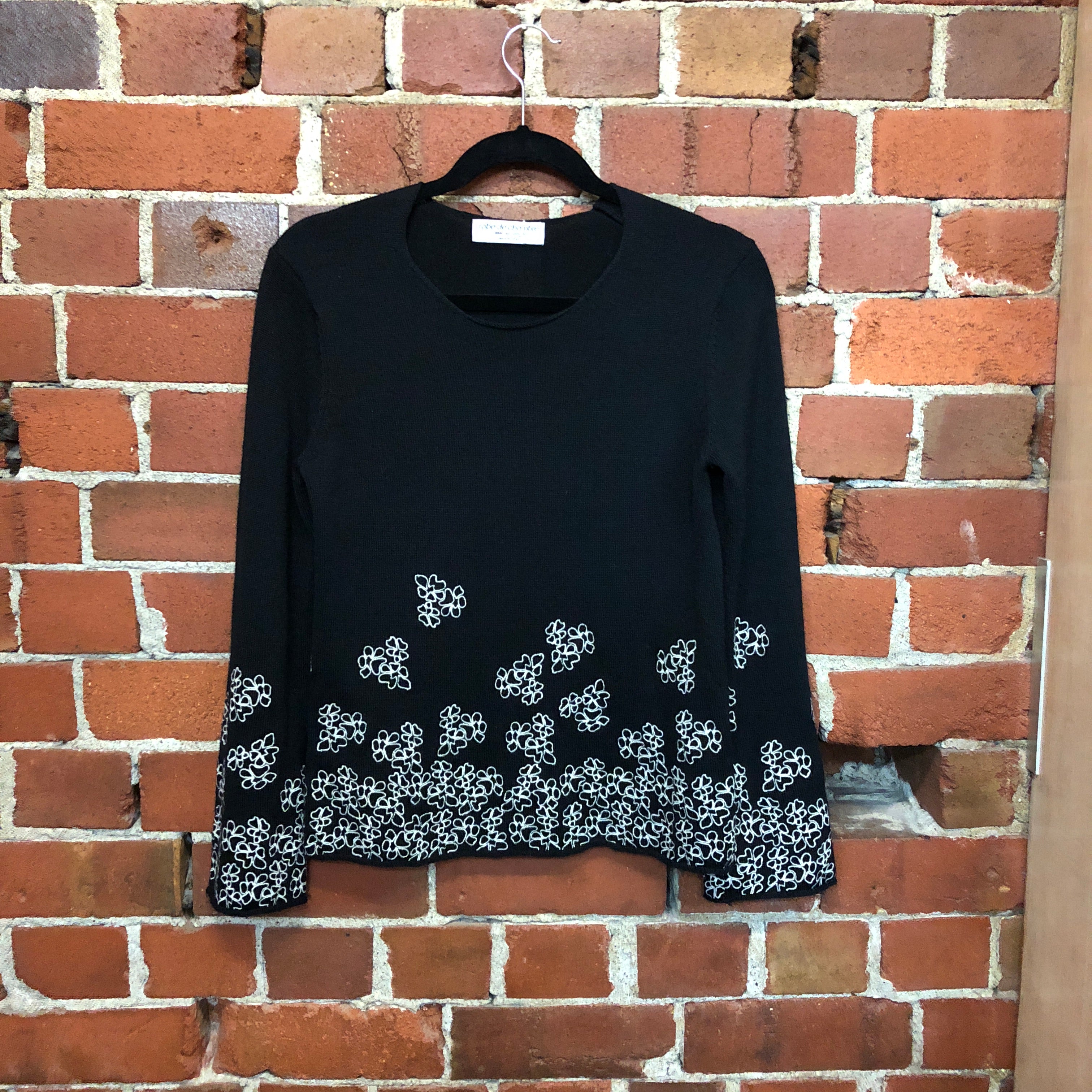 COMME DES GARCONS wool embroided top