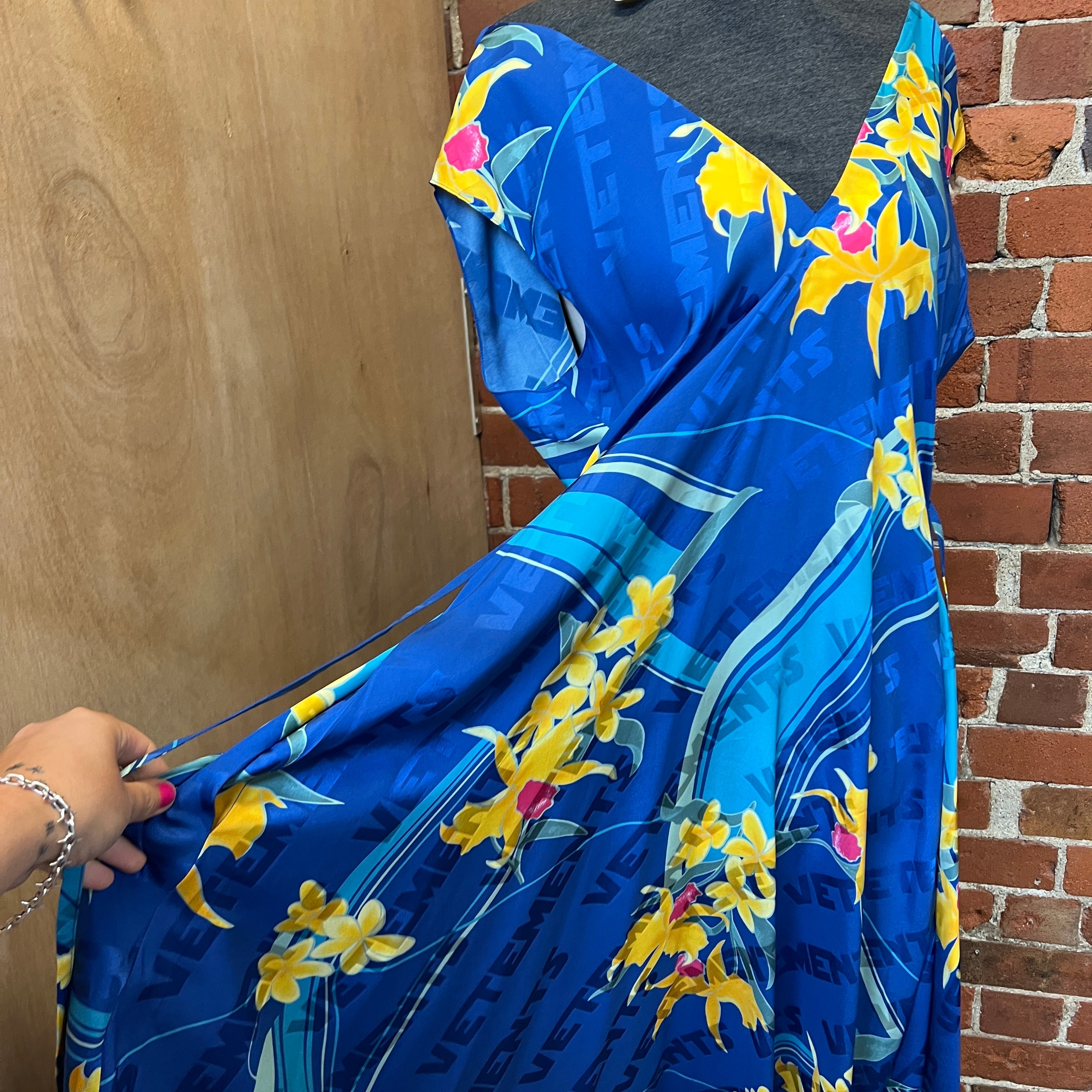 VETEMENTS 2018 Hawaiian print dress