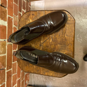 PRADA 1990s leather shoes 38