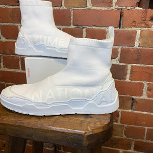 COSTUME NATIONAL sneakers 42