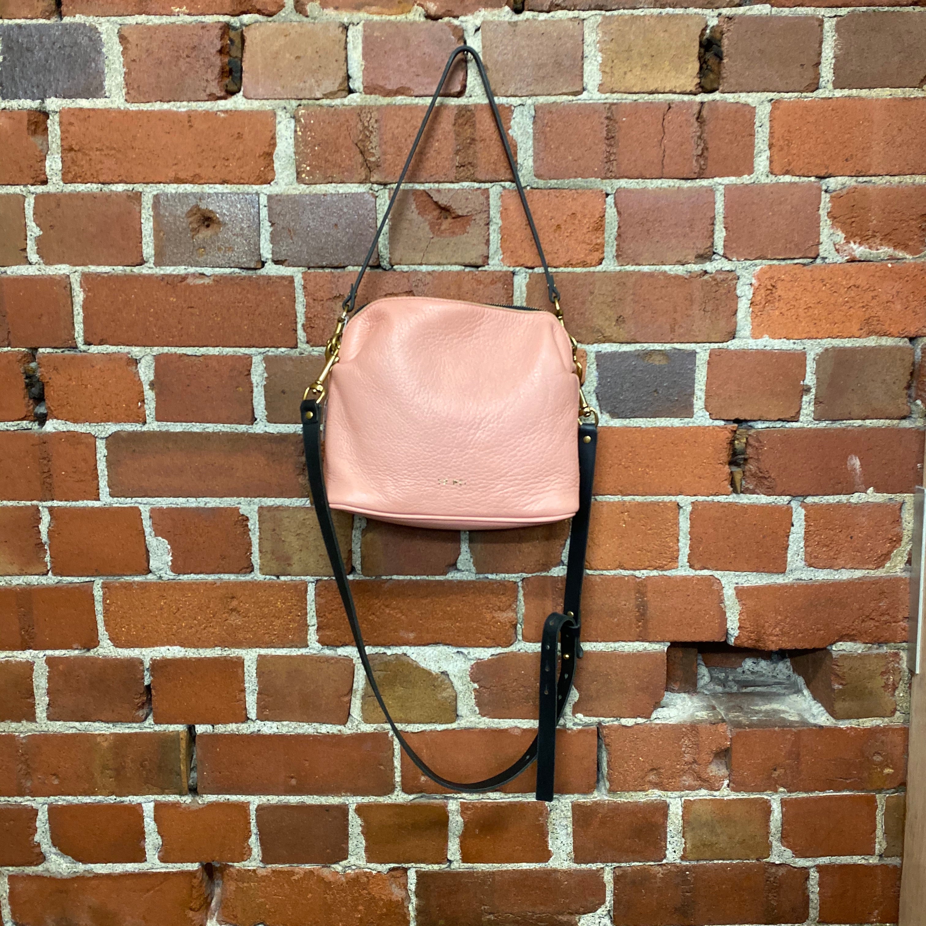 YU MEI leather handbag