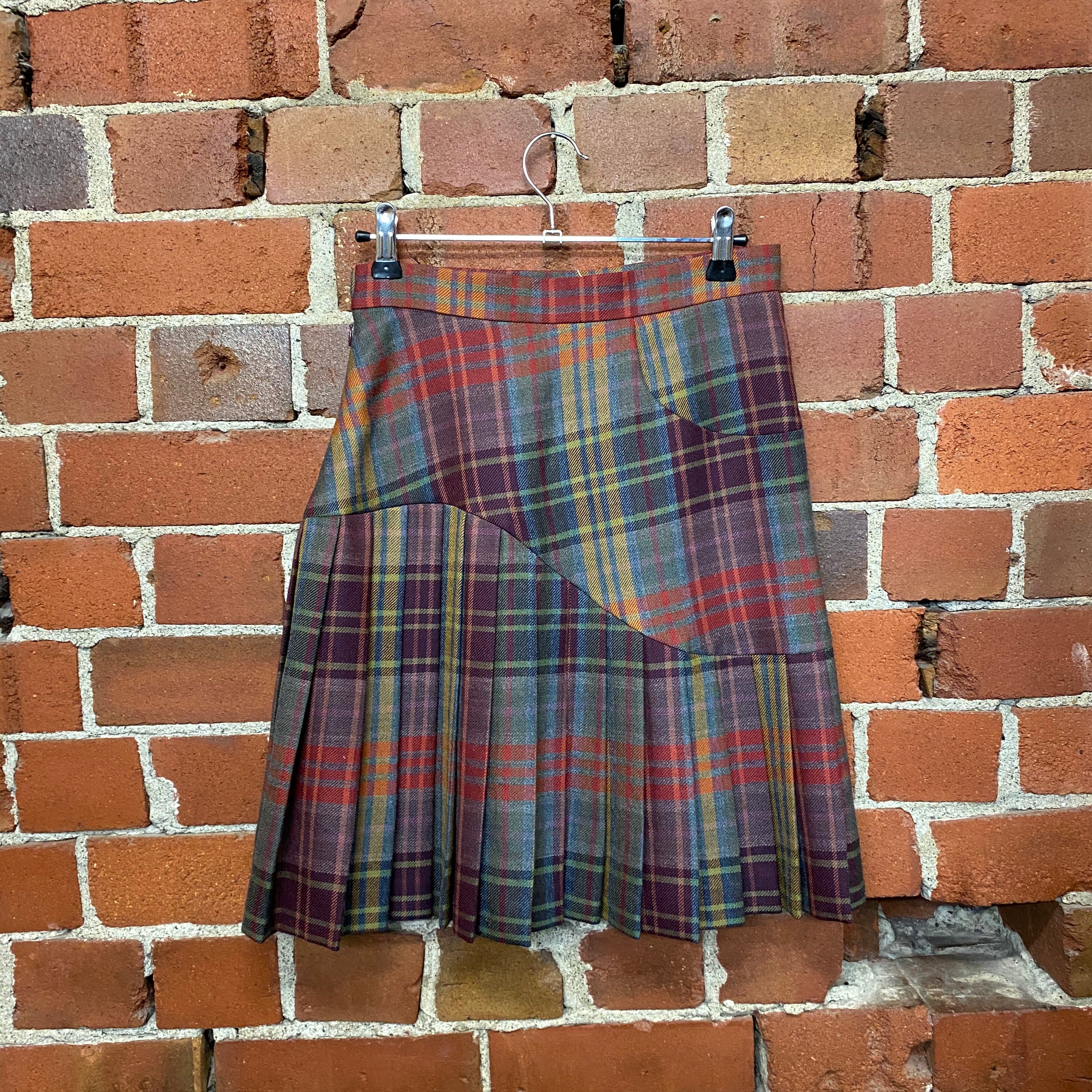 VIVIENNE WESTWOOD 1990s tartan skirt