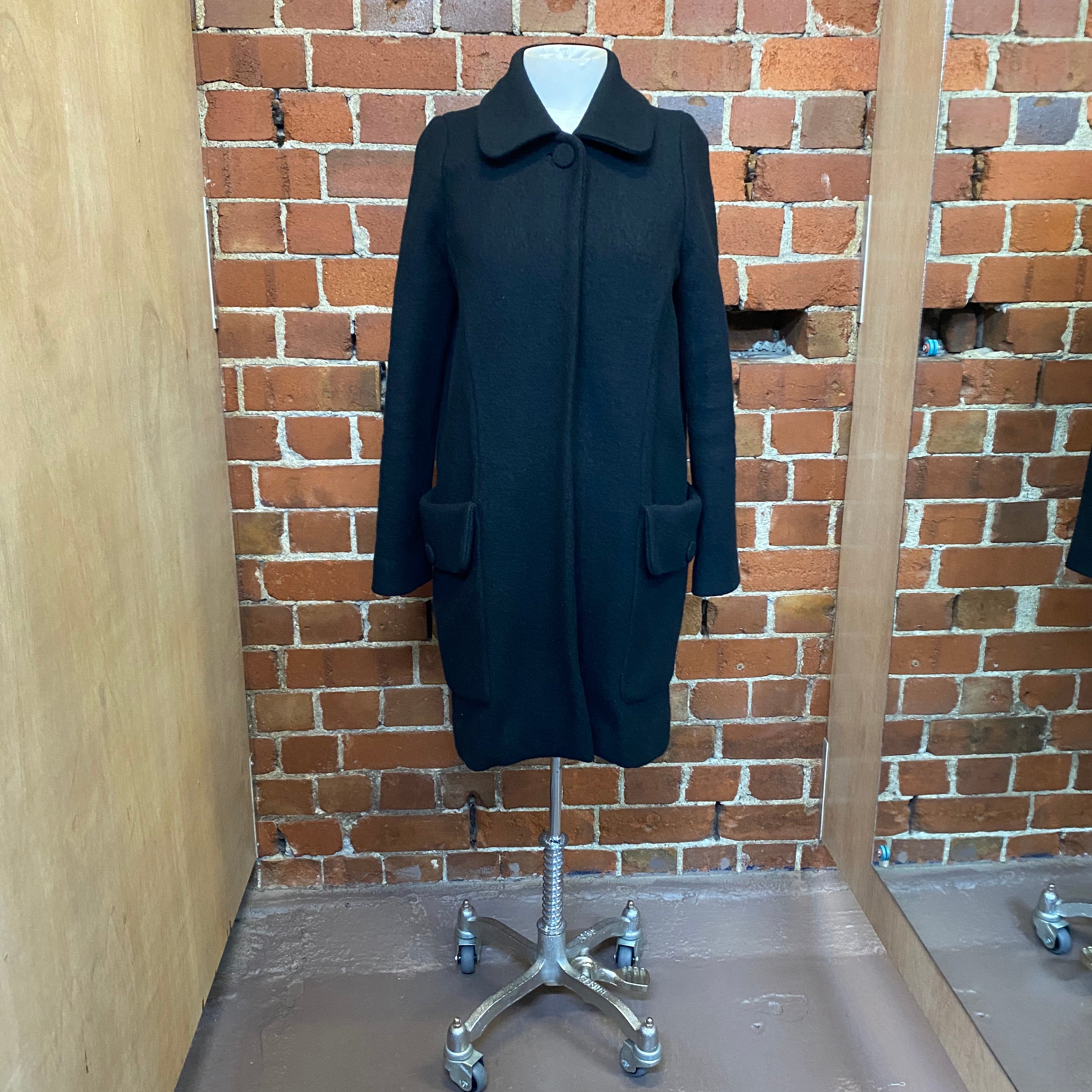 ZAMBESI thick wool coat