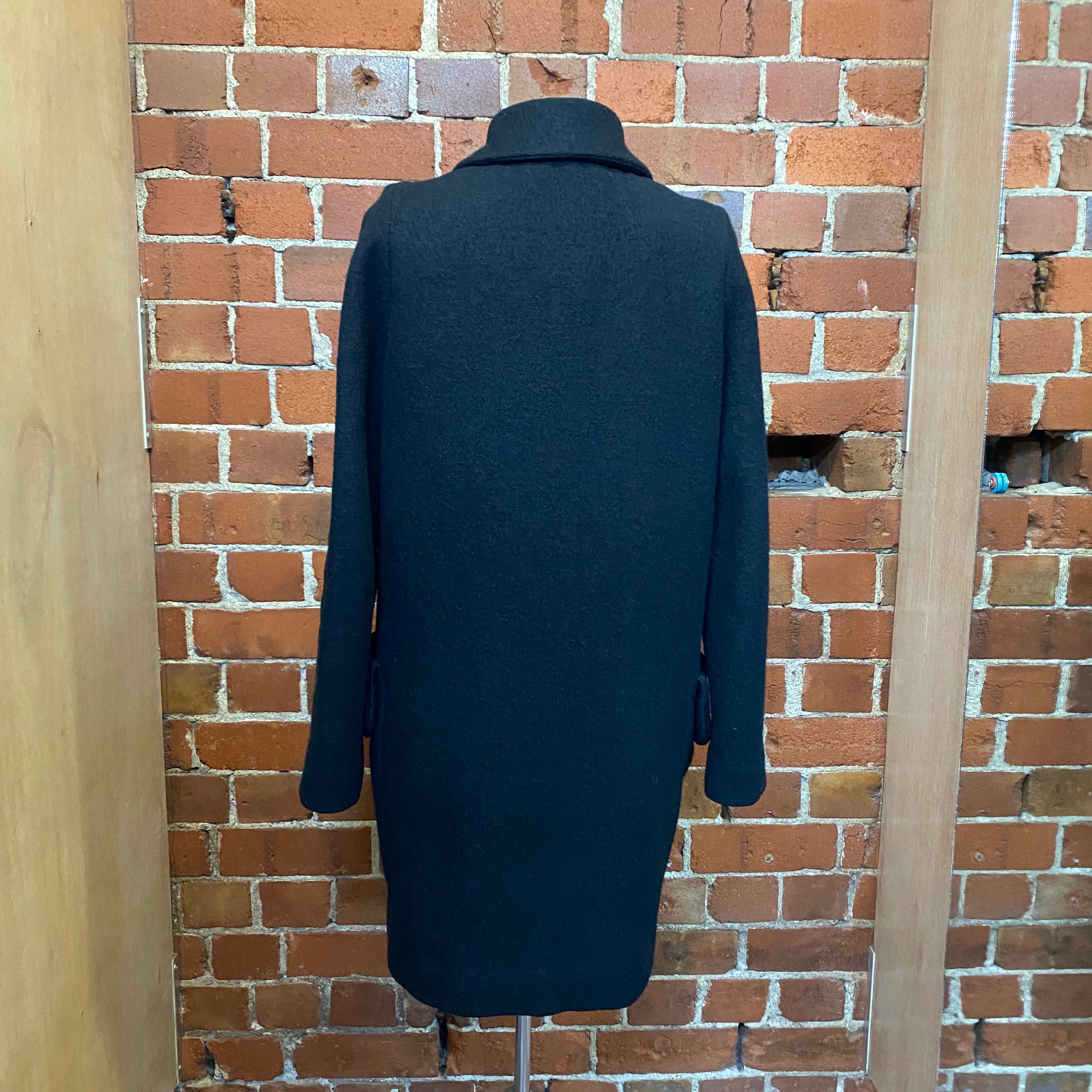 ZAMBESI thick wool coat