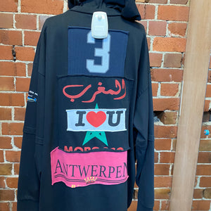 VETEMENTS 2019 patched hoody