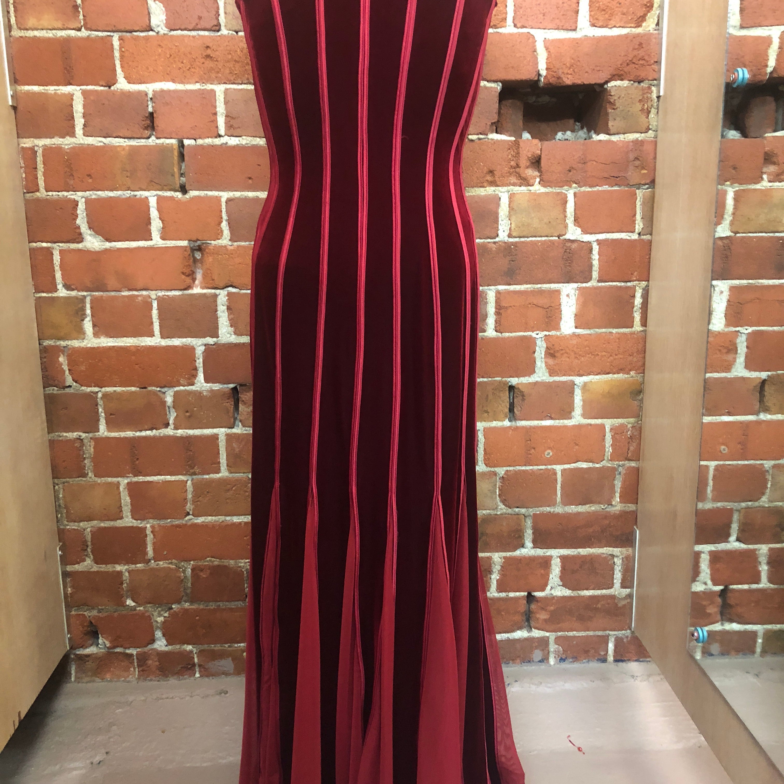 TADASHI holiday party sexy red velvet gown