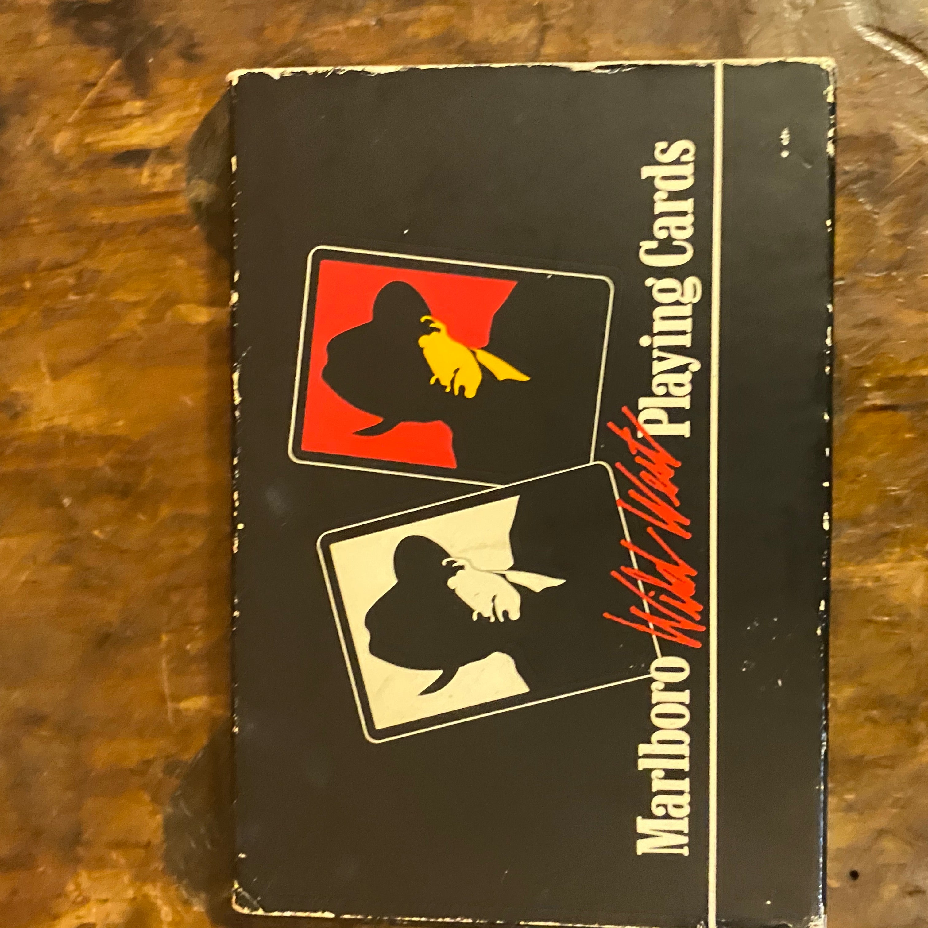 Retro Marlboro playing cards in case!