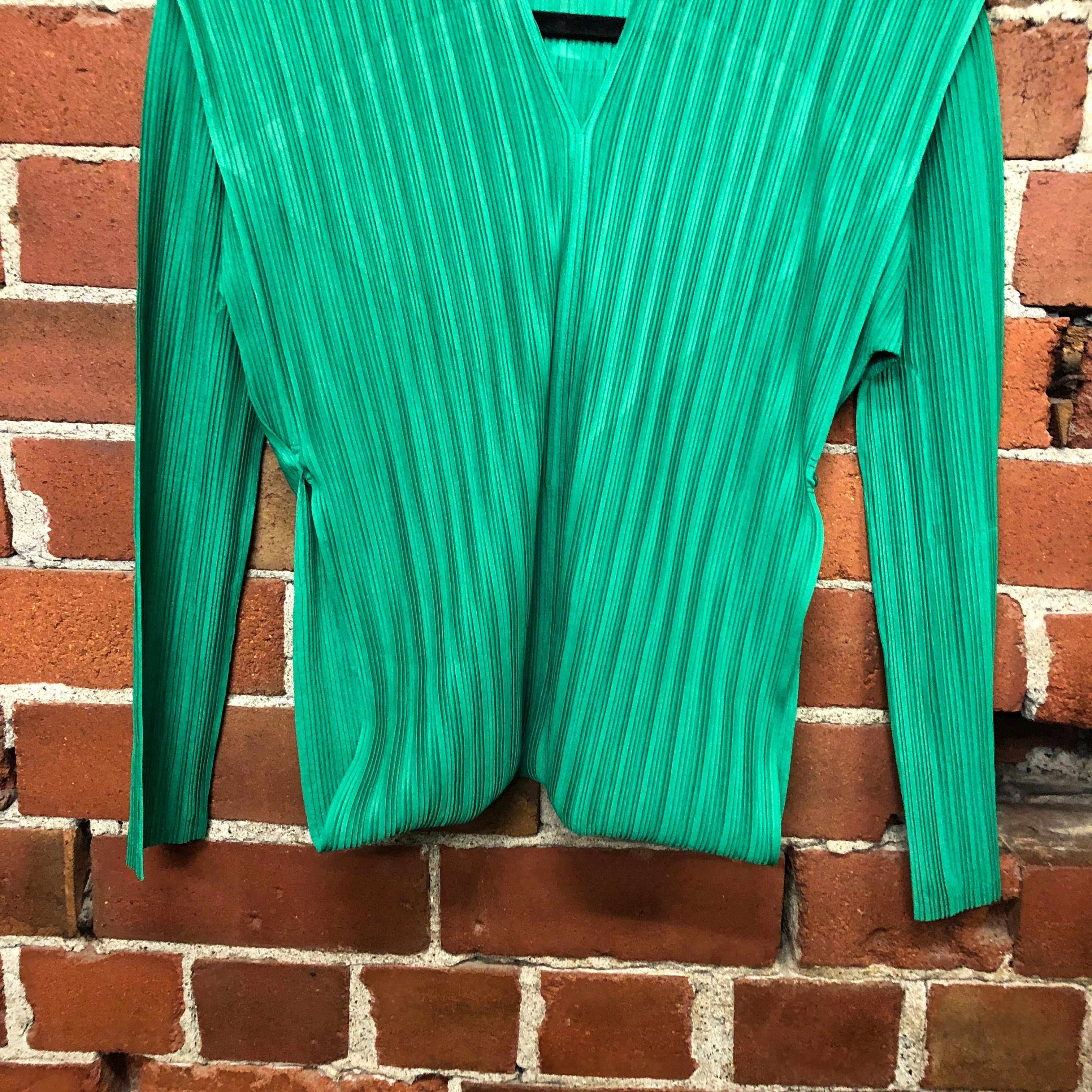 PLEATS PLEASE Issey Miyake top