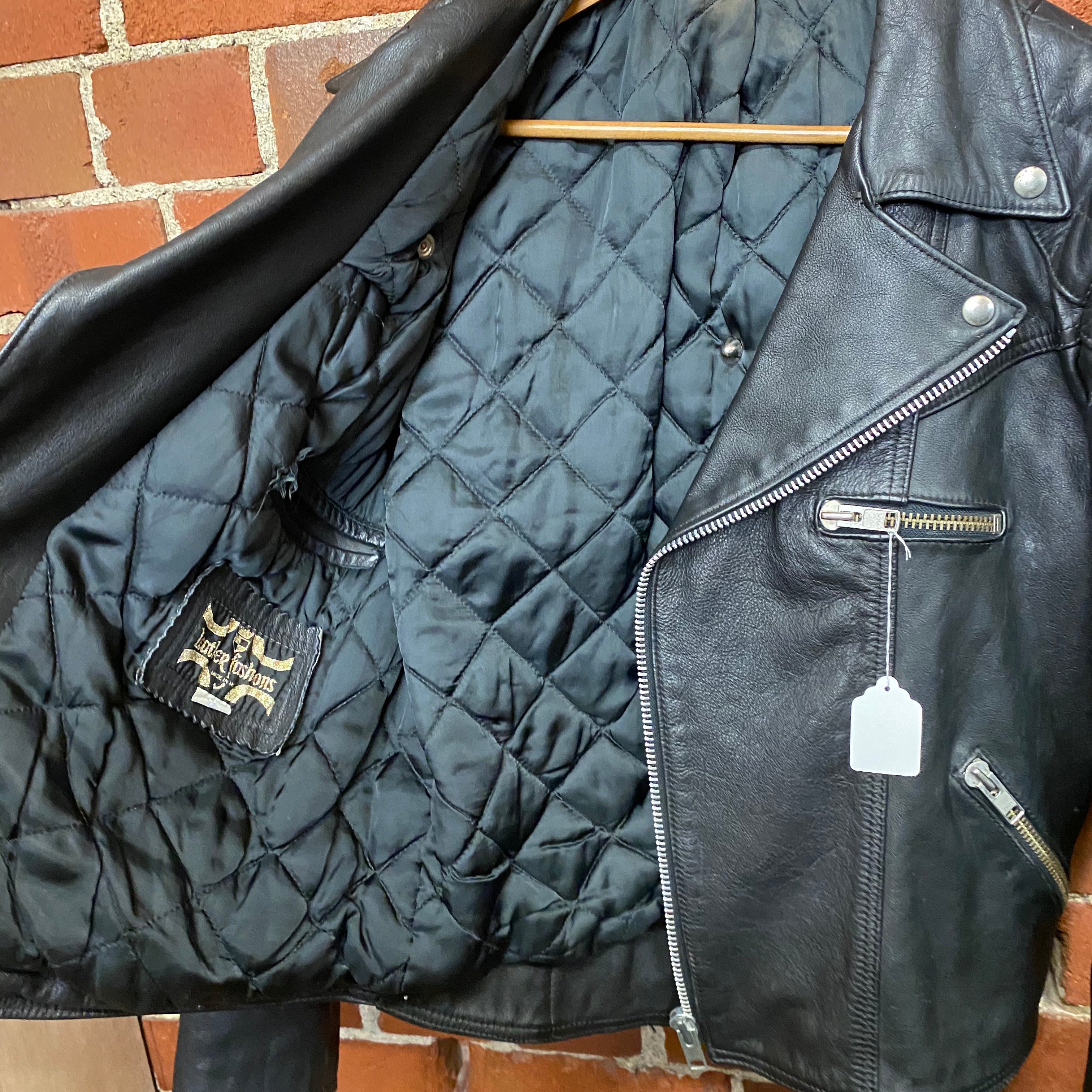 Proper 1980s NZ made leather bike jacket