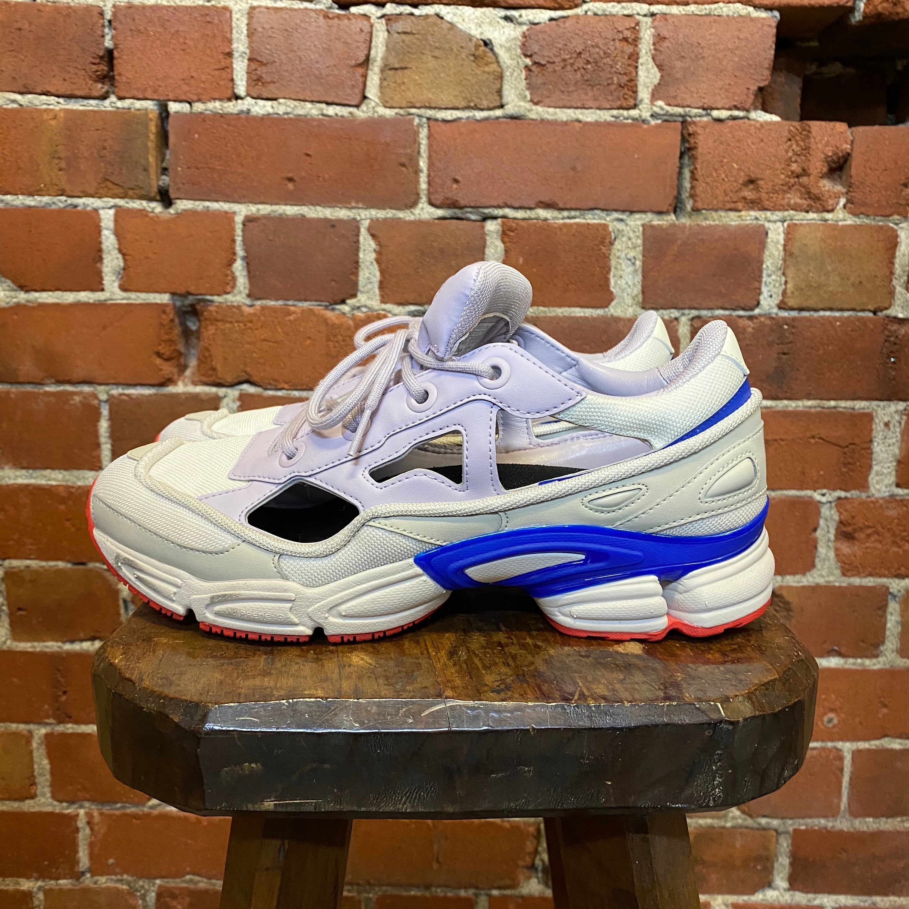 Converteren spel bladerdeeg RAF SIMONS ADIDAS RS REPLICANT OZWEEGO CUT OUT SNEAKERS – Wellington  Hunters and Collectors