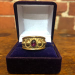 9ct solid gold and garnet ring