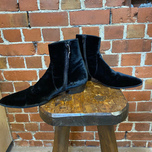 SAINT LAURENT velvet boots 43